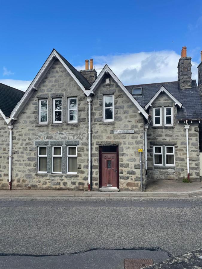 Newsagents Flat Leilighet Lairg Eksteriør bilde