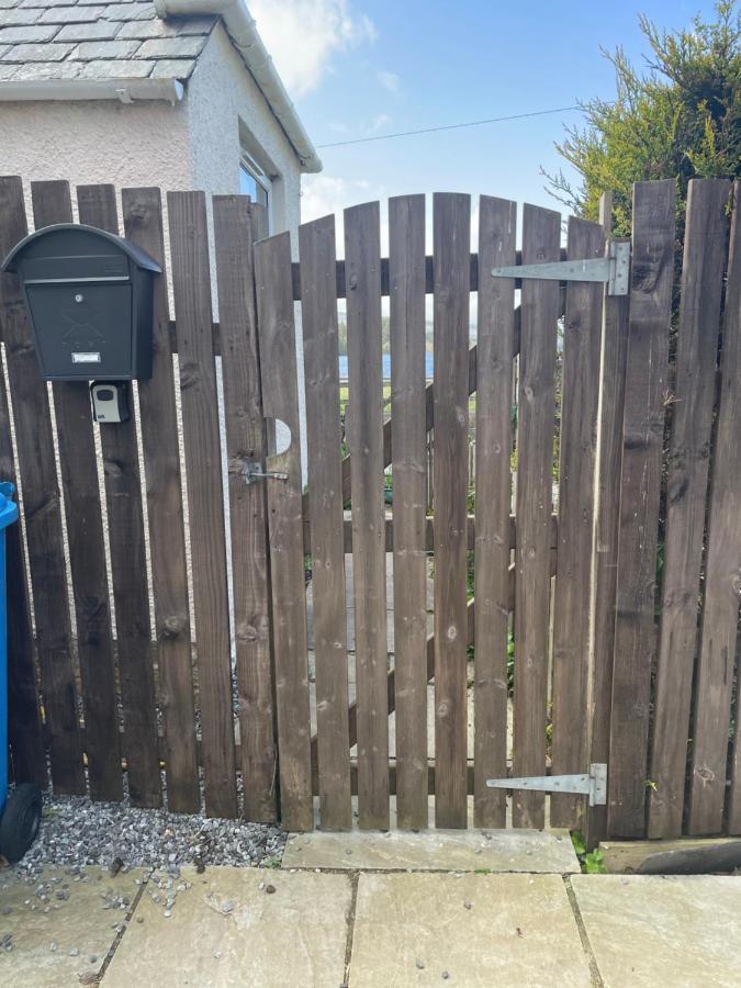 Newsagents Flat Leilighet Lairg Eksteriør bilde